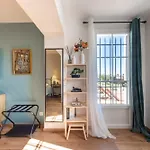 2 Nice Private Rooms With Pool And Garden Sea View
